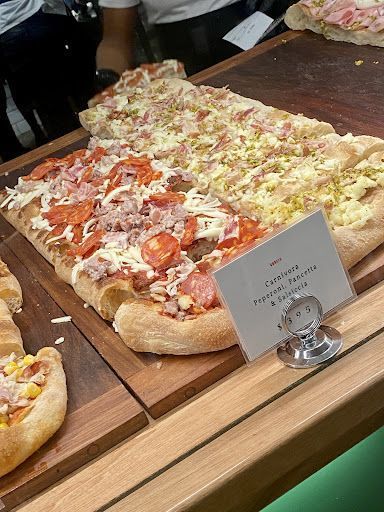 Curcio Pizza al Taglio • Piantini