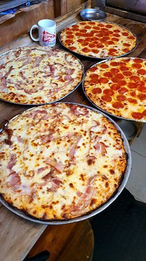 Encuentranos en instagram @dinopizzasw