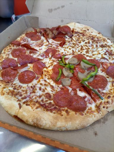 Little Caesars Pizza - La Romana